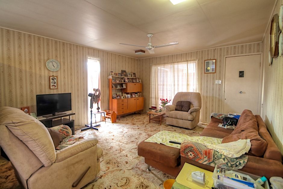 12 loveanius Street, SILKSTONE, QLD 4304