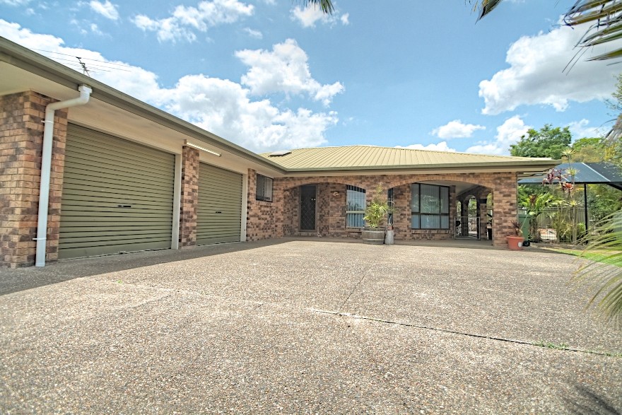 10 Wilton Court, Flinders View, QLD 4305