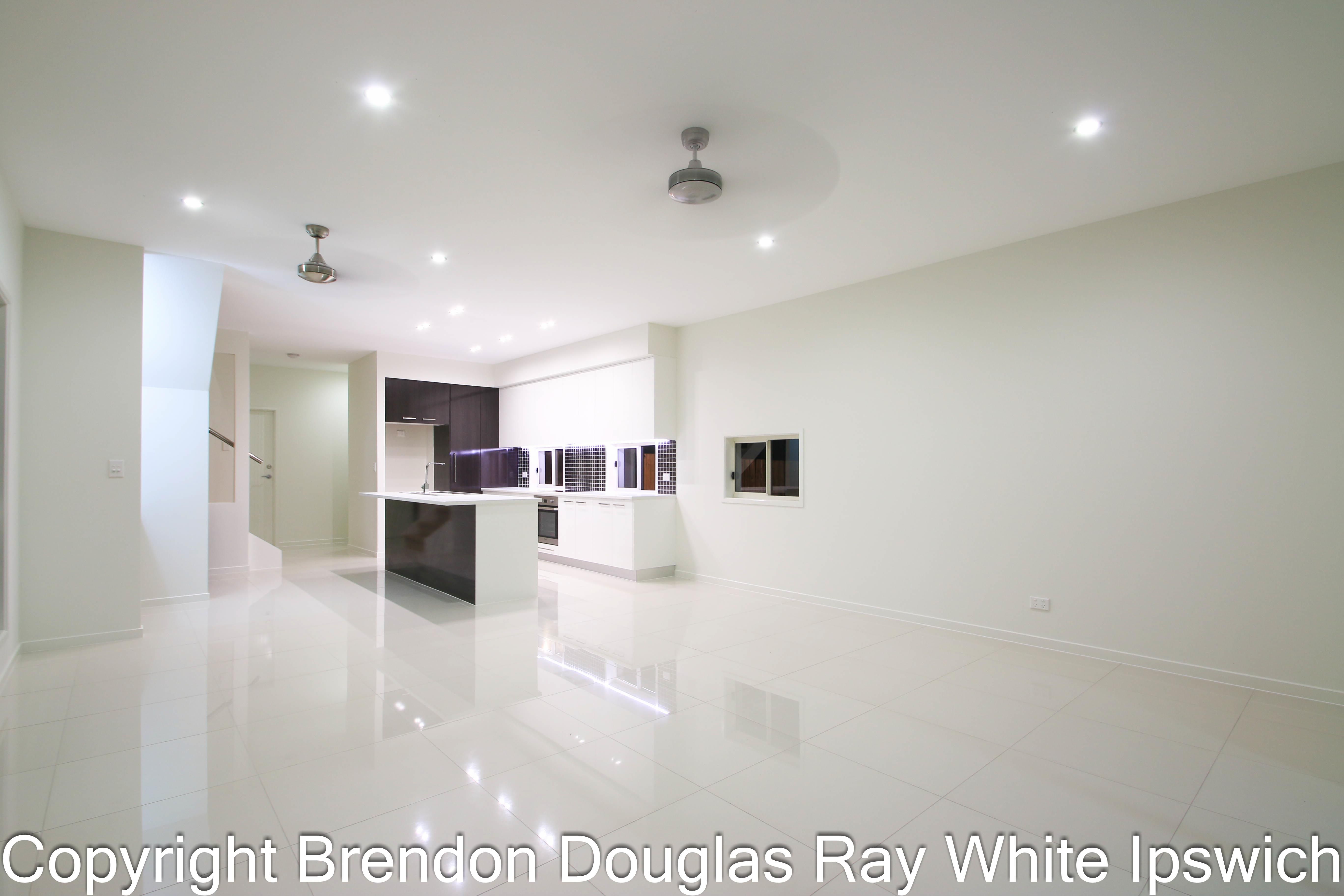 6a Willow Road West, Redbank Plains, QLD 4301