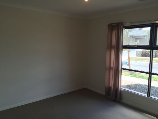 42 Dalziel Drive, Mernda, VIC 3754