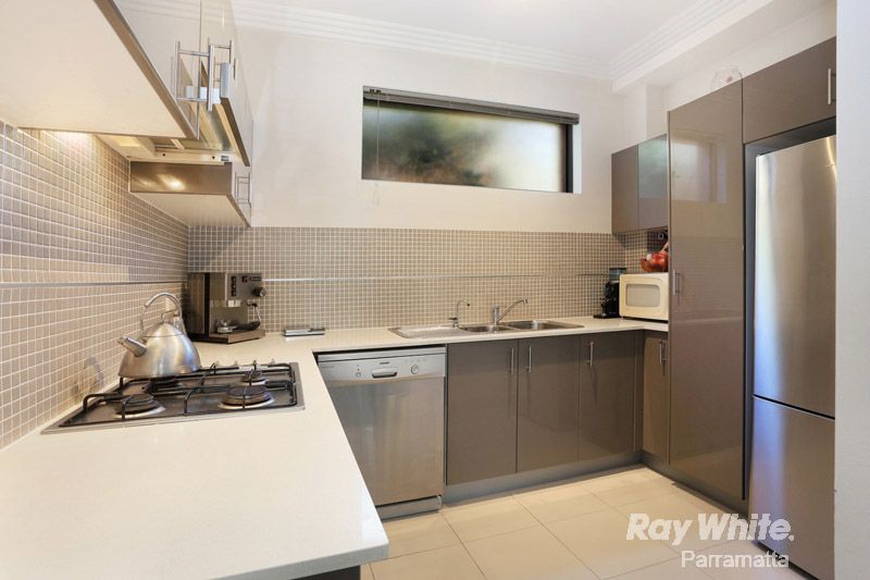 17/22-24A Parkside Lane, WESTMEAD, NSW 2145