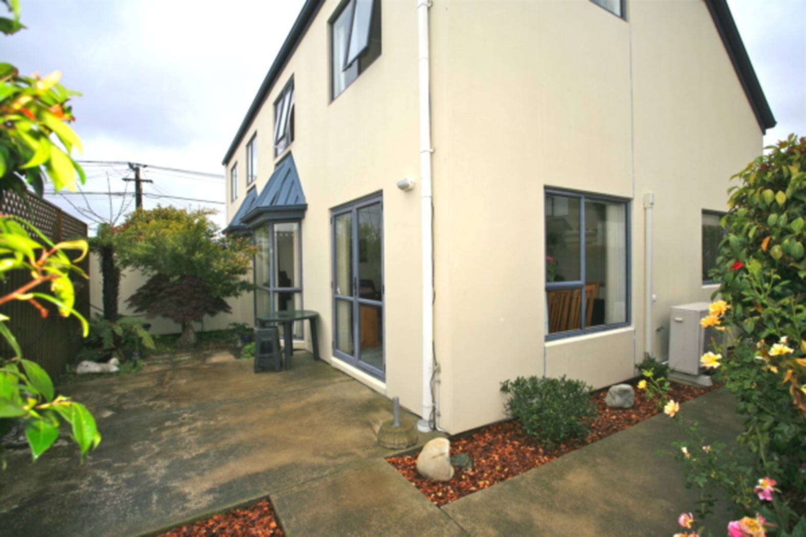 2/337 Selwyn Street, Addington, Christchurch City