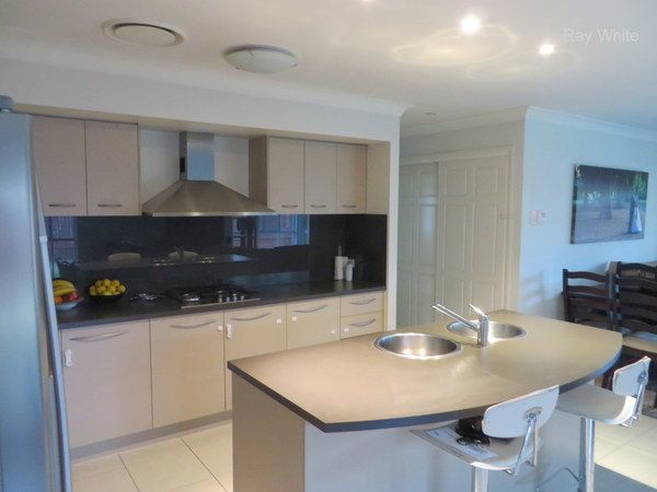 15 Baybreeze Crescent, Murrumba Downs, QLD 4503