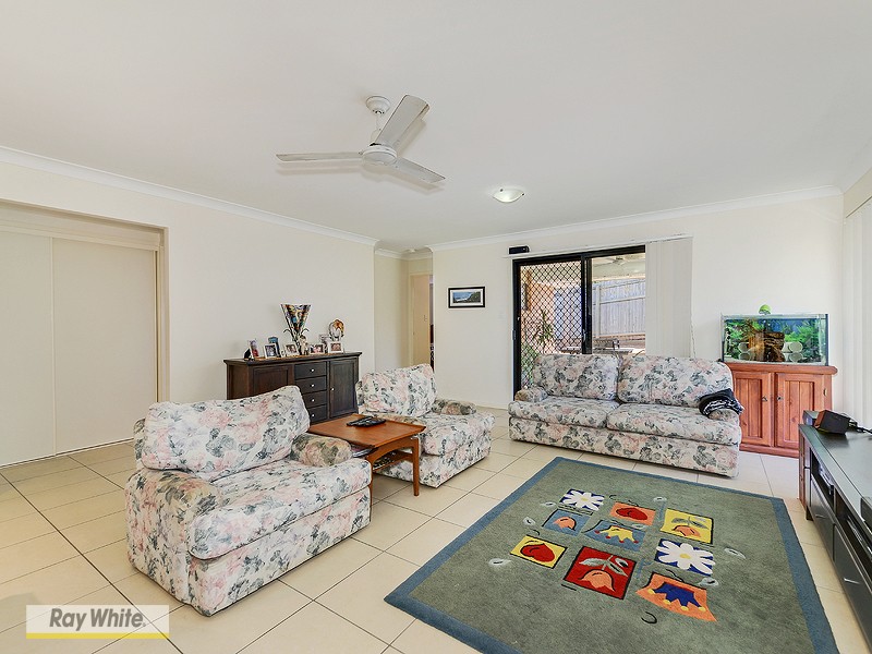 6 Crestwood Court, Kurwongbah, QLD 4503