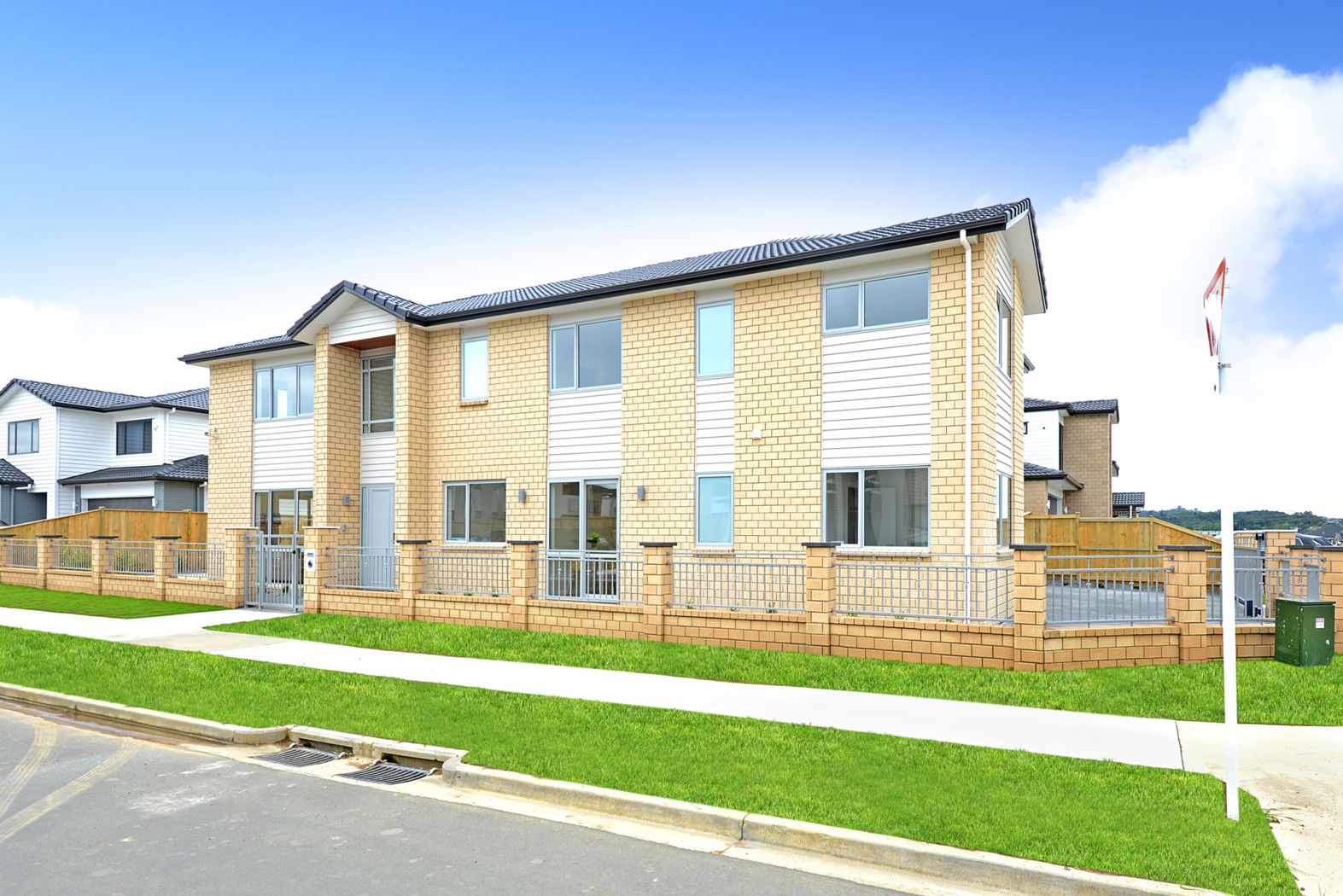 20 Listack Drive, Flat Bush, Manukau City