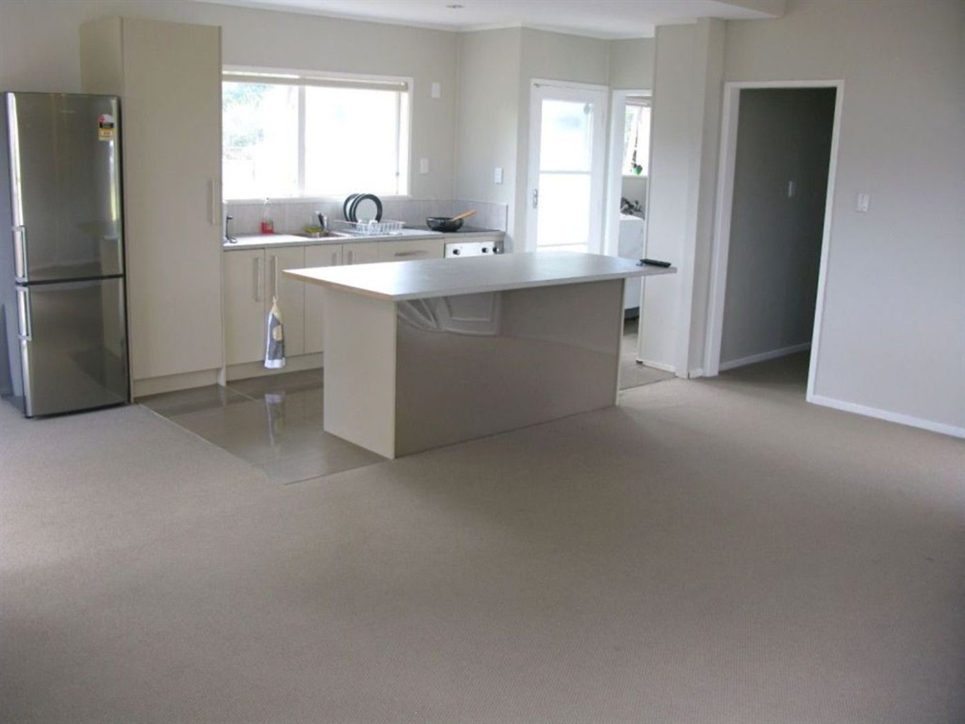 36 Universal Drive, Henderson, Waitakere City