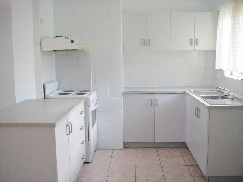 Smithfield, QLD 4878