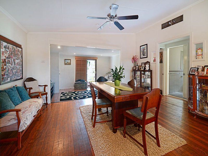 47 Victor Avenue, Paradise Point, QLD 4216