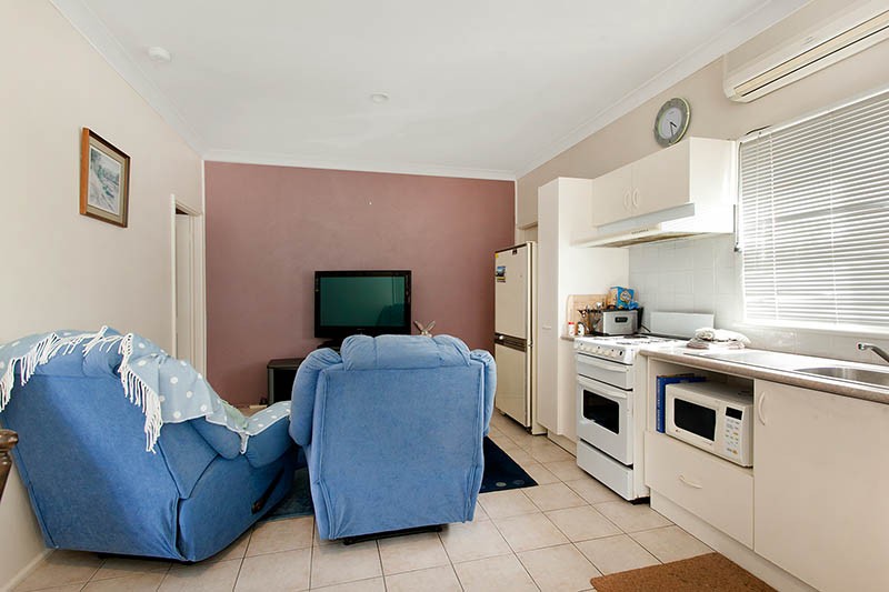 1/72 Peterborough Avenue, Lake Illawarra, NSW 2528