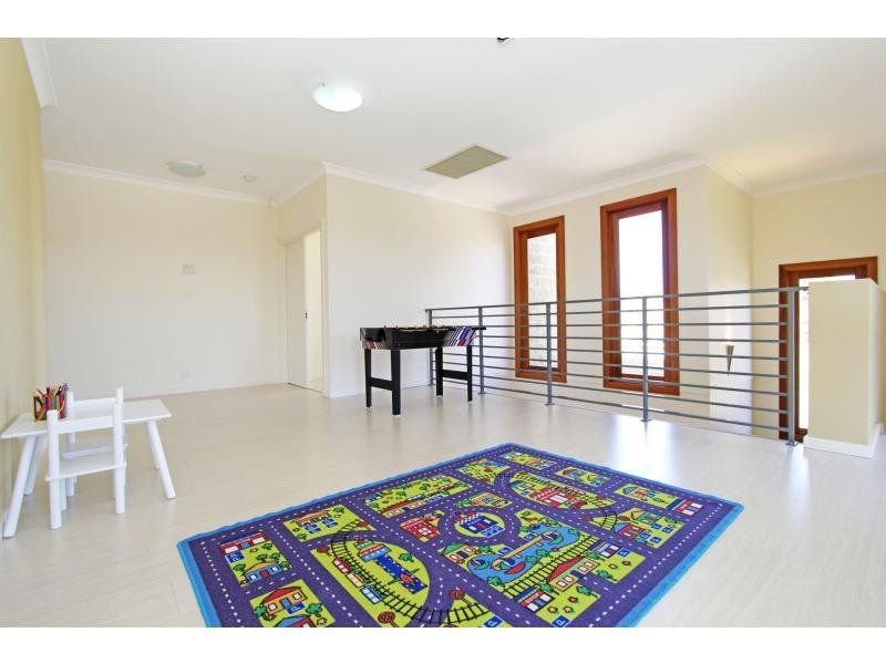 5 Cosmos Place, Hamlyn Terrace, NSW 2259