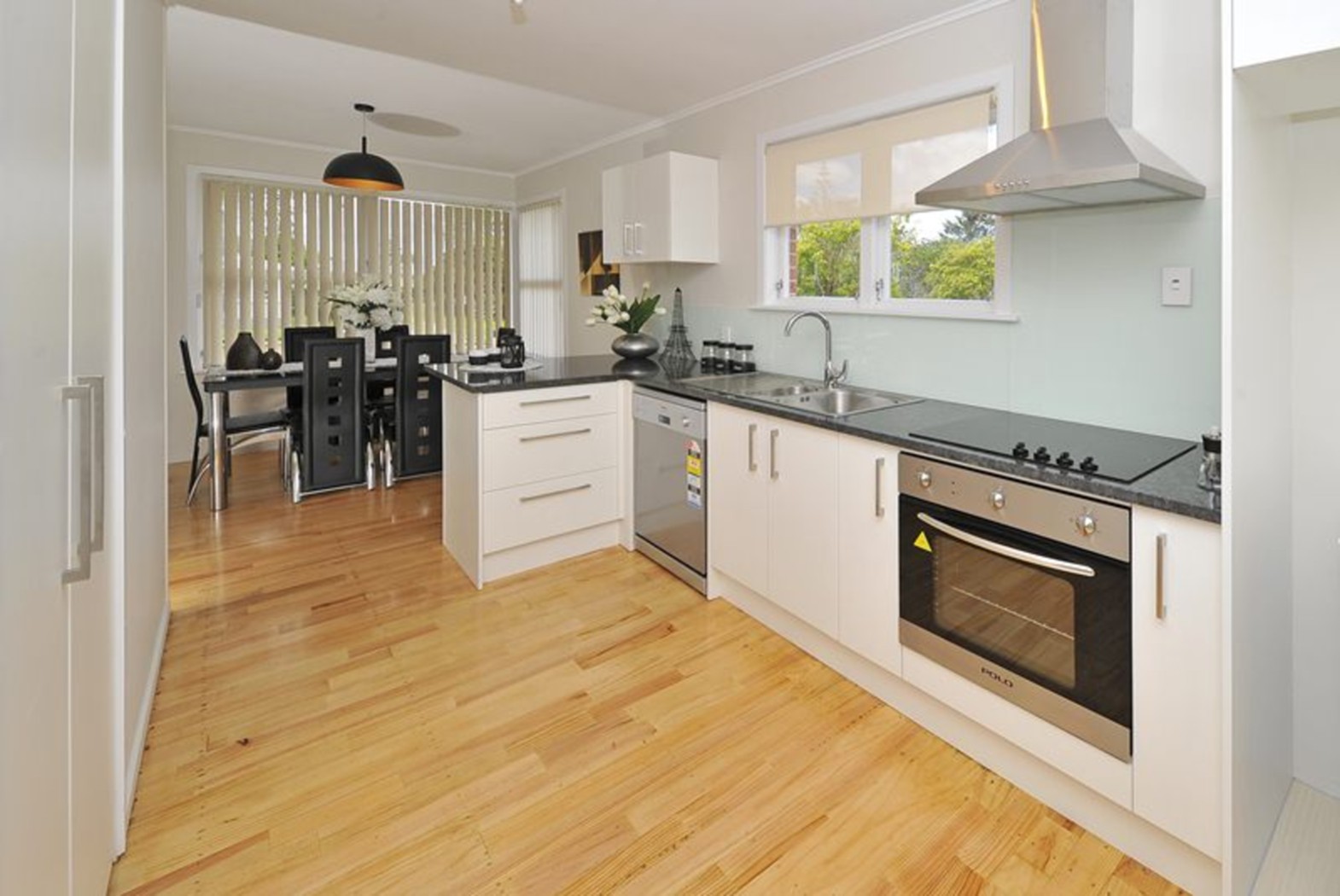 Rosehill, Papakura