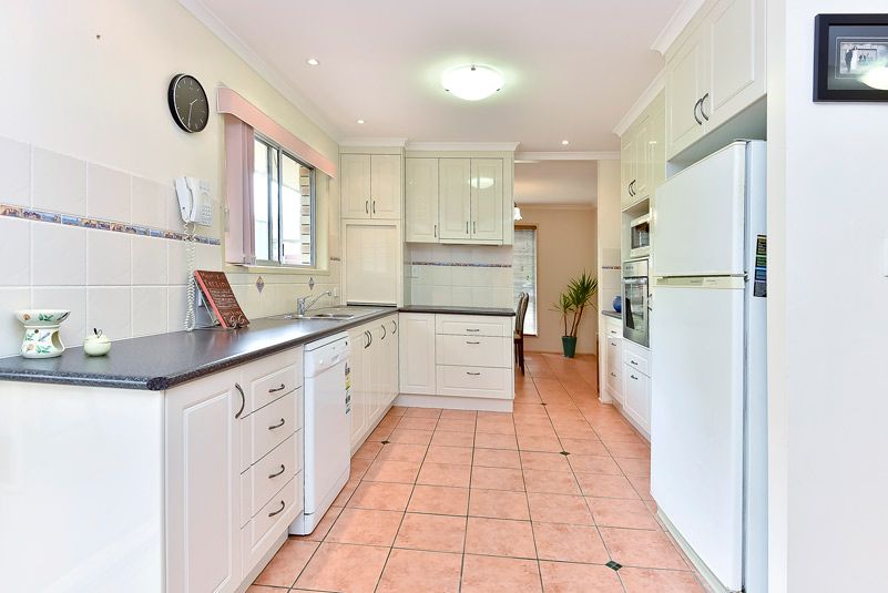 12 Jendi Court, Springwood, QLD 4127
