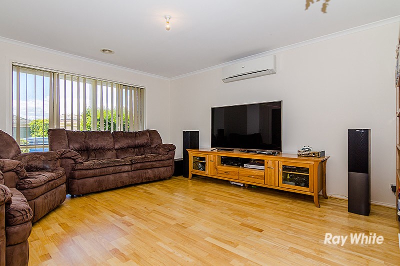 29 Stephellen Way, Cranbourne West, VIC 3977
