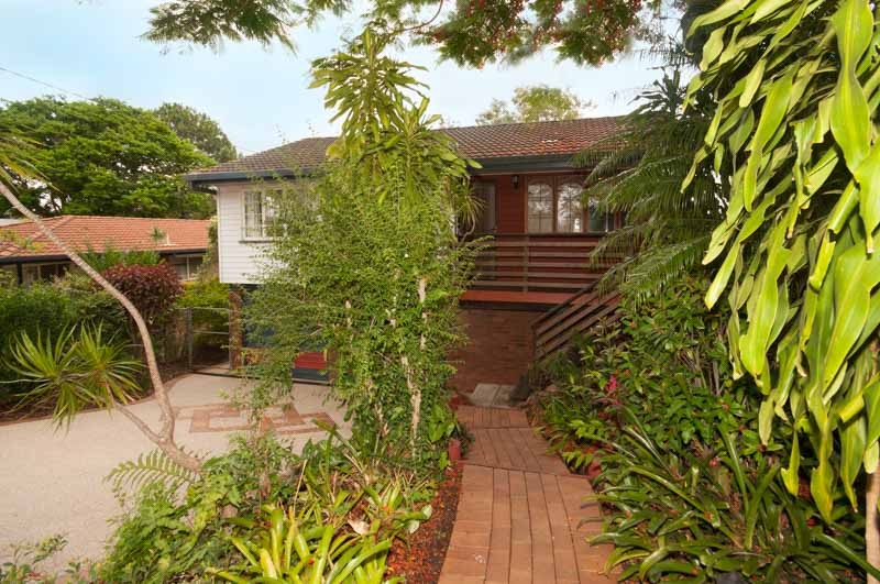 8 Wattle Street, Kallangur, QLD 4503