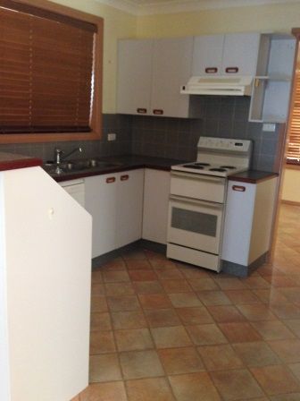 21 Golden Bar Drive, PARKES, NSW 2870