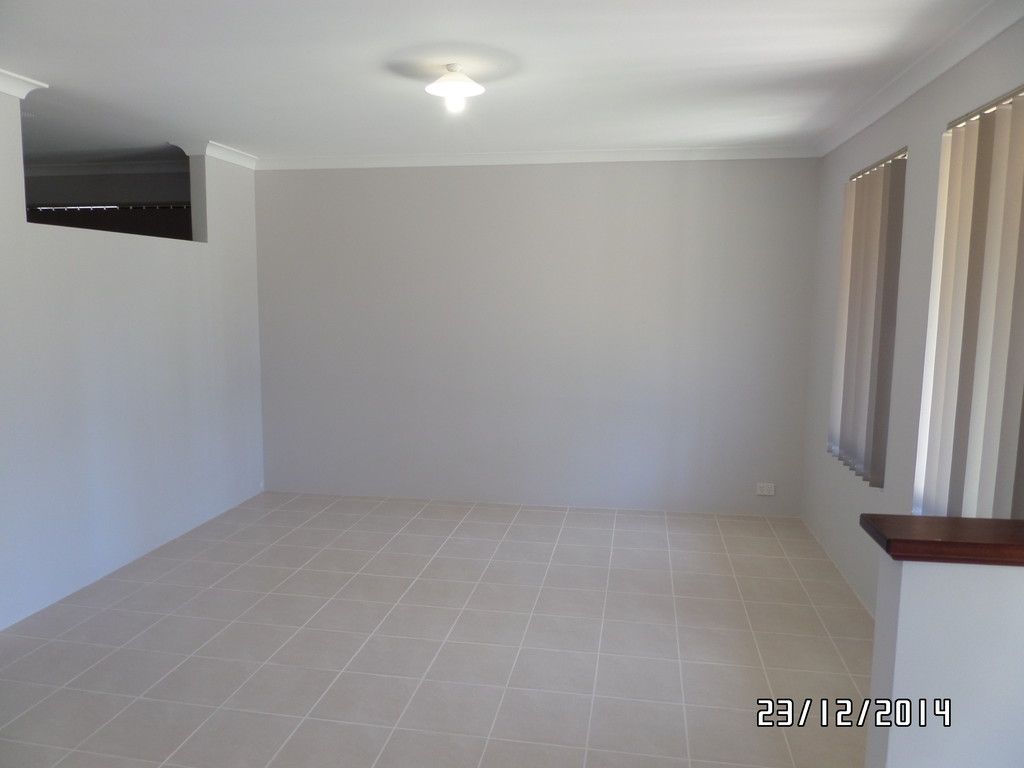 25 HARBOUR Elbow, Banksia Grove, WA 6031