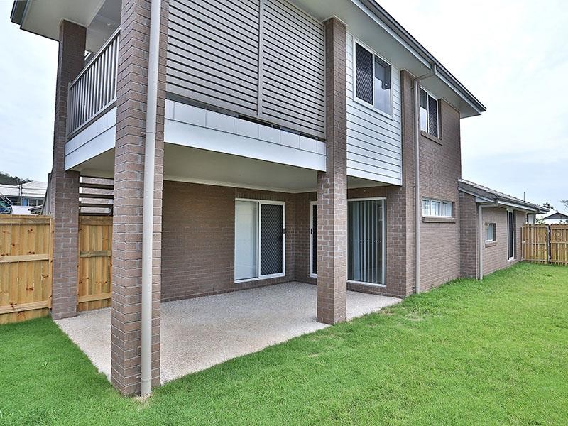 2/8 Mckinlay Drive, Redbank Plains, QLD 4301