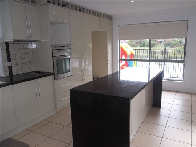 63  Southlake Drive, Varsity Lakes, QLD 4227