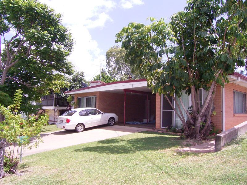 1/203 Houlihan Street, Frenchville, QLD 4701
