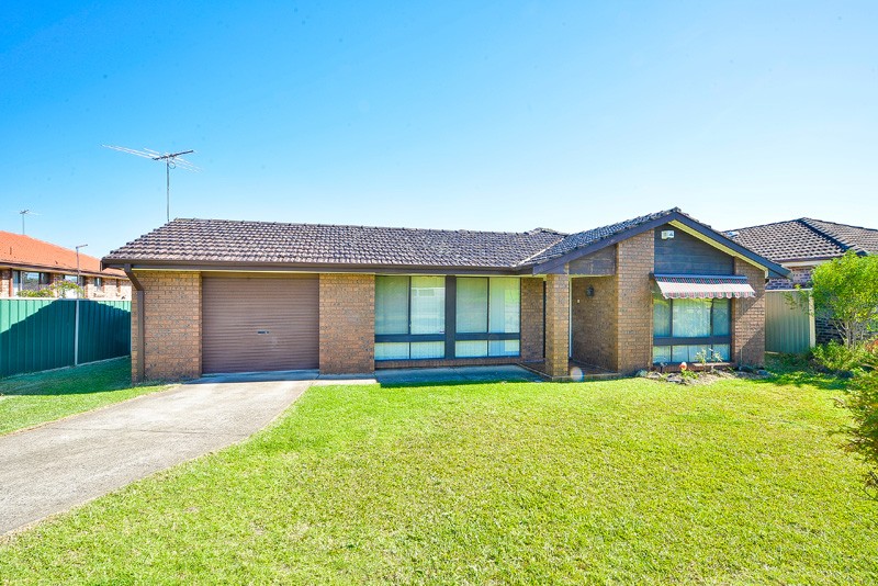 14 Livingstone Avenue, Ingleburn, NSW 2565