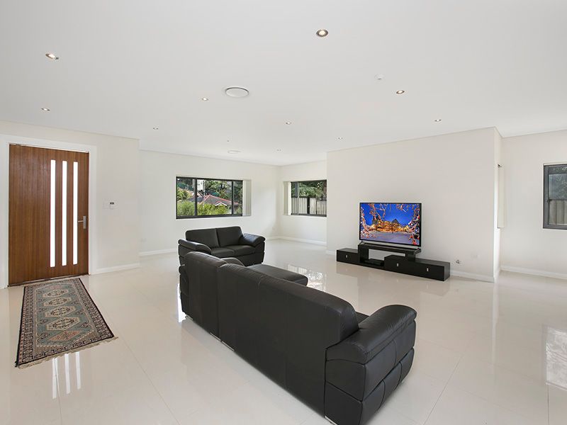 1/103 Ogilvy Street, Peakhurst, NSW 2210