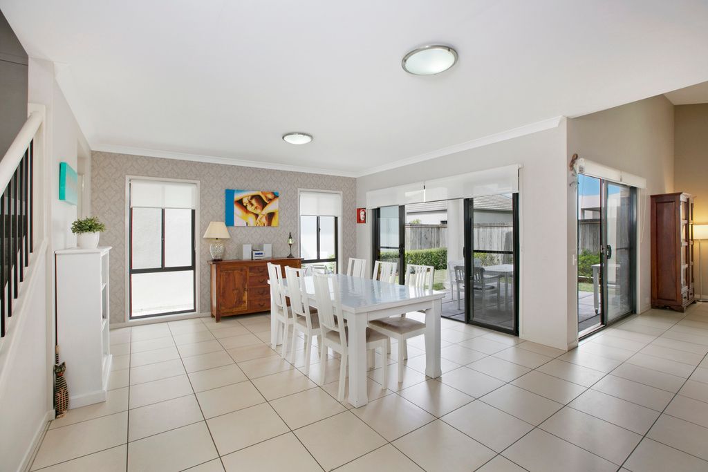 15/1 Celestial Court, Carina, QLD 4152