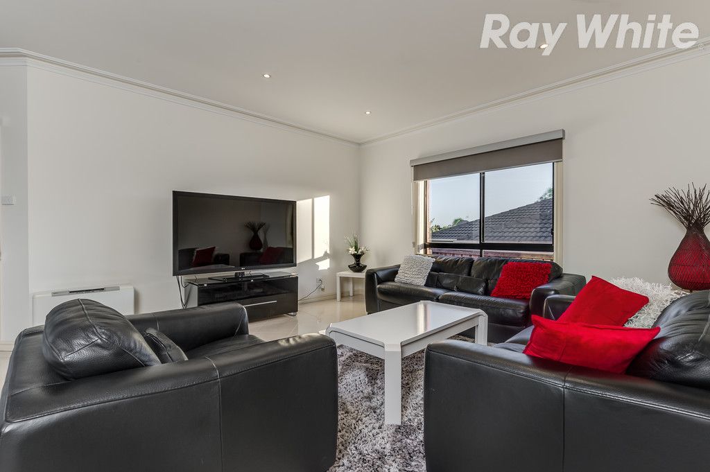 4 Grandiflora Grove, Bundoora, VIC 3083