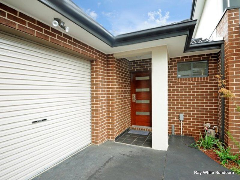 3/7 Pinetree Crescent, LALOR, VIC 3075