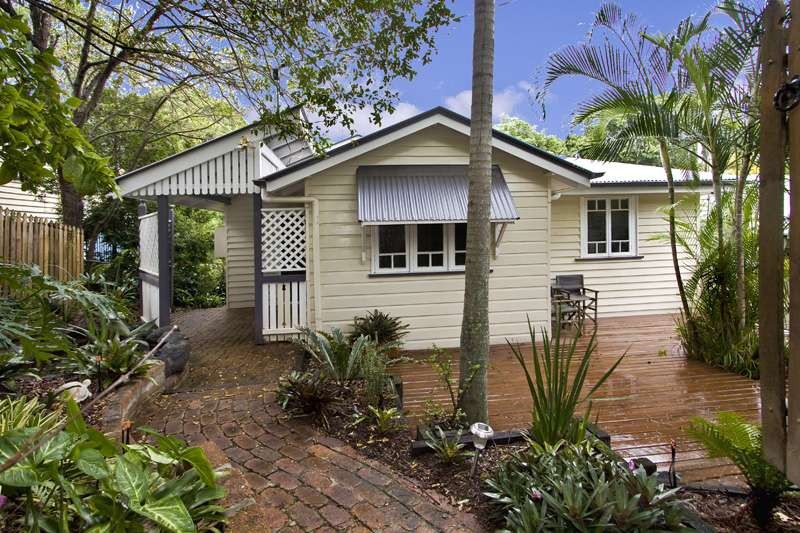 93 Empress Terrace, Bardon, QLD 4065