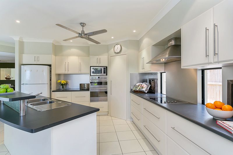 Kewarra Beach, QLD 4879