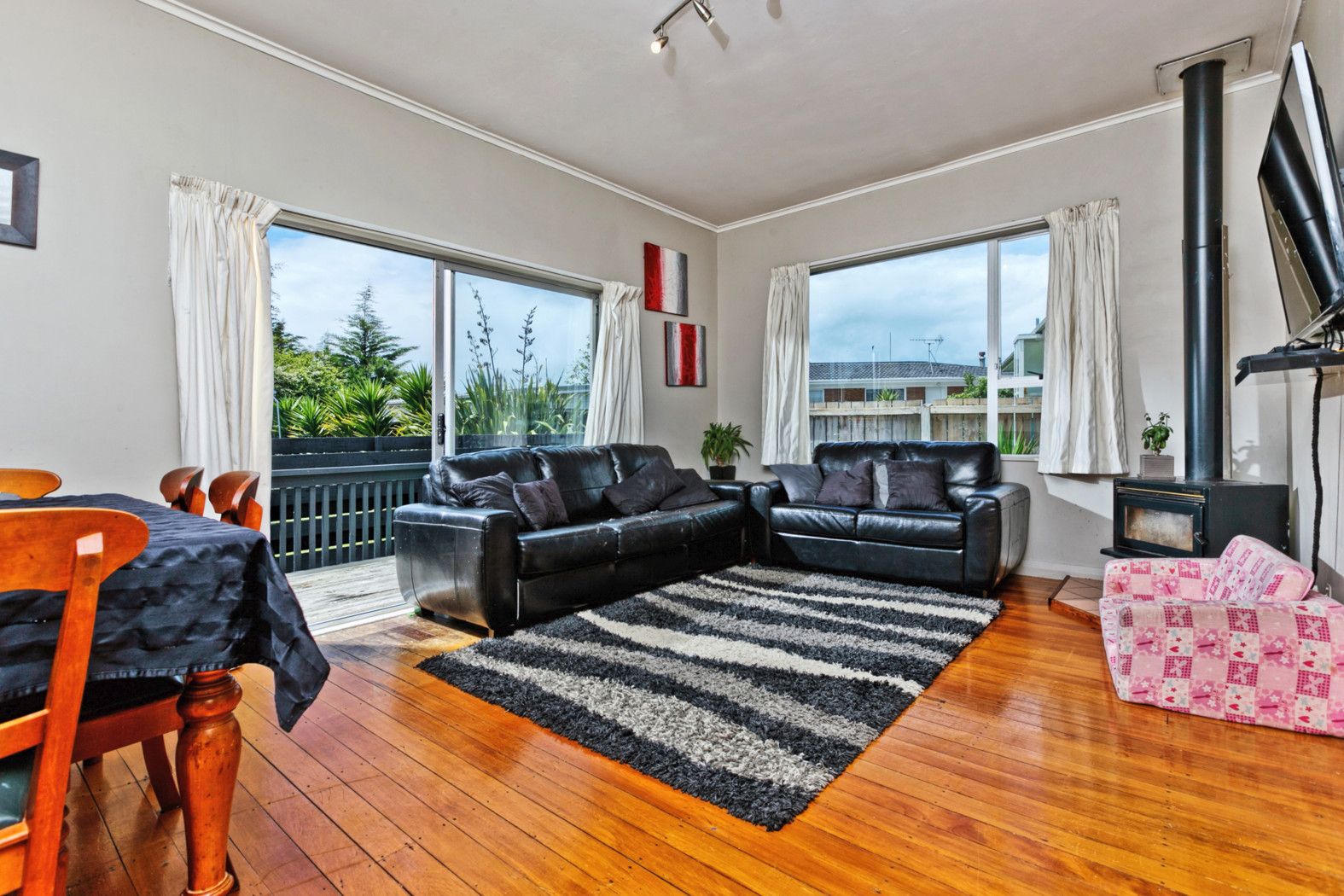 109 Hillside Road, Glenfield, North Shore City
