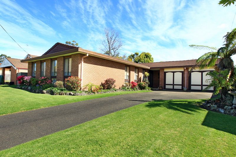 18 Ambassador Avenue, NORTH NOWRA, NSW 2541