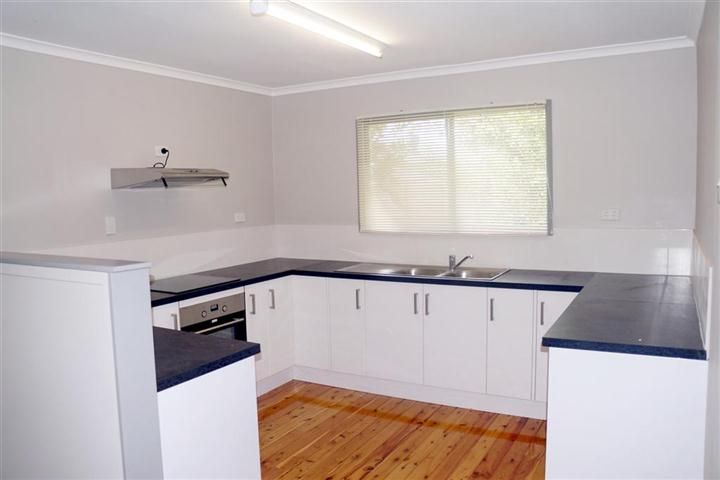 8 Franmaur Street, SUN VALLEY, QLD 4680