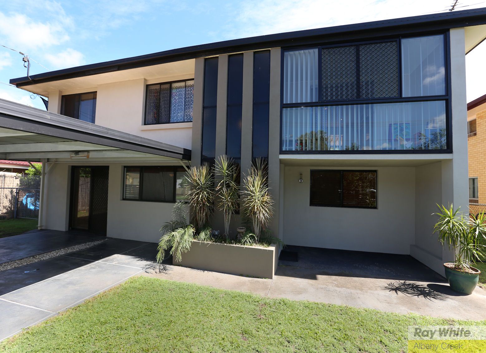 3 Caradon Street, Albany Creek QLD 4035