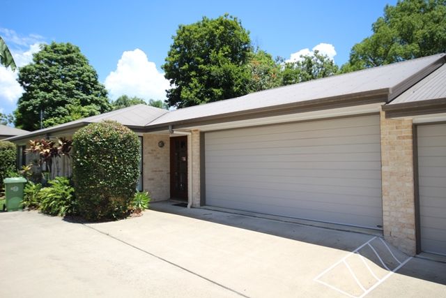 61 Beerwah Parade, Beerwah QLD 4519