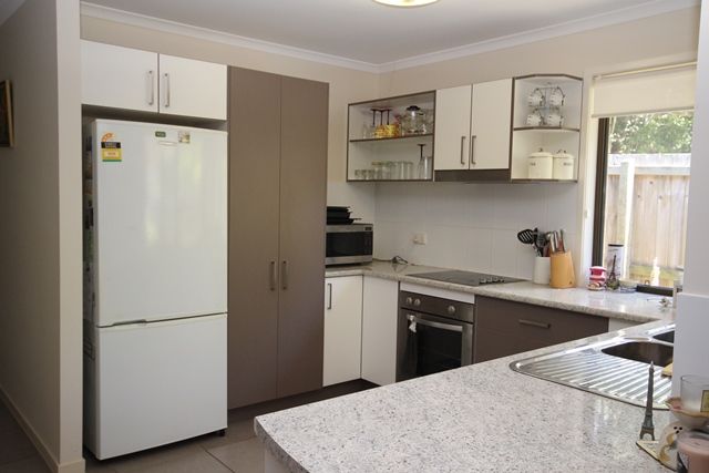 2/61 Beerwah Parade, Beerwah, QLD 4519