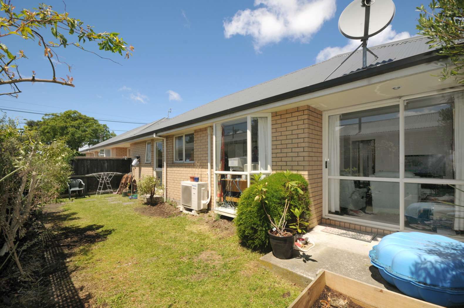 2/403 Selwyn Street, Addington, Christchurch City Real Estate Ray