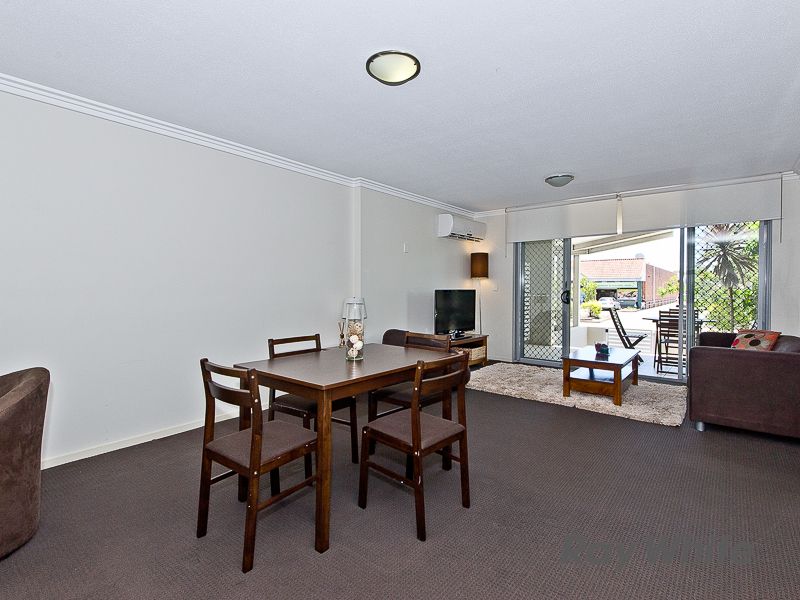 2/219 Tufnell Road, Banyo, QLD 4014