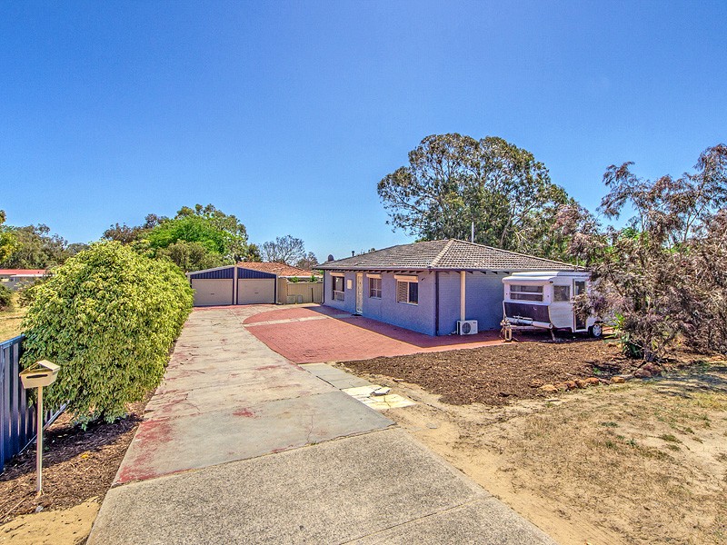 29 Curtis Way, GIRRAWHEEN, WA 6064