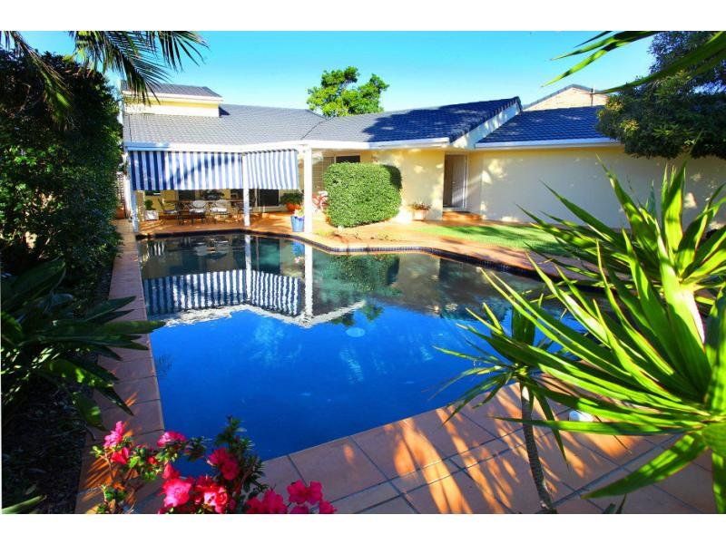 30  Cockleshell Court, Runaway Bay, QLD 4216