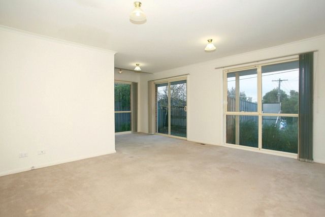 1/18 Leige Avenue, Noble Park, VIC 3174