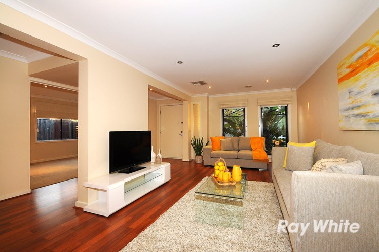 12 Glenbrook Crescent, Lynbrook, VIC 3975