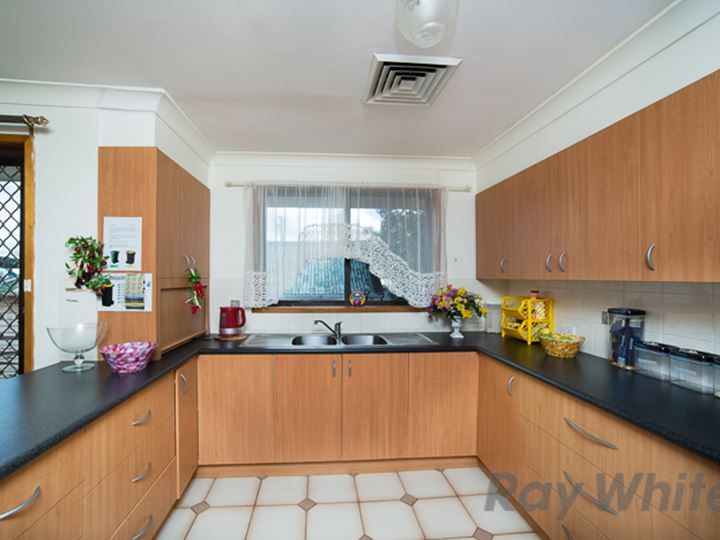 17 Valencia Street, Mayfield, NSW 2304