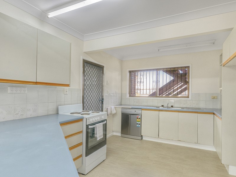 43 Raceview Avenue, Hendra, QLD 4011