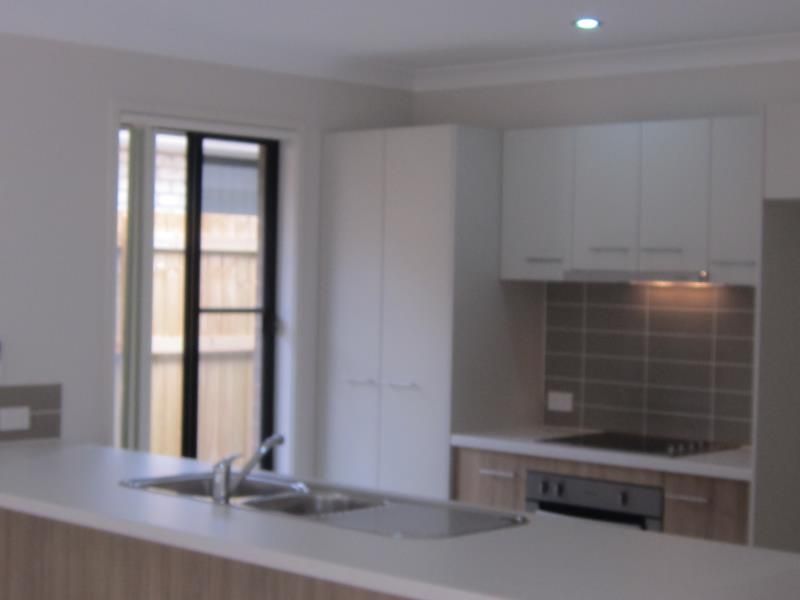 6 Wongabel Close, Waterford, QLD 4133