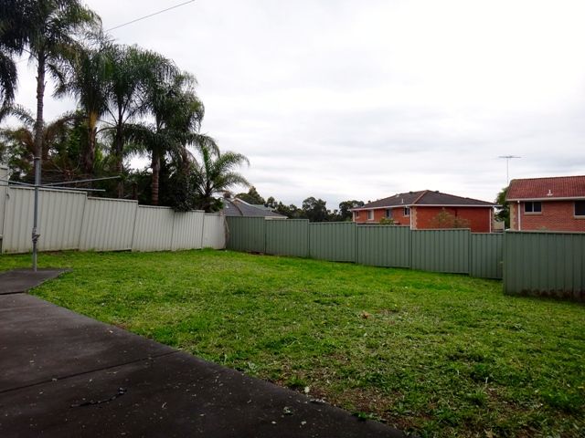5B Bilboa Place, EDENSOR PARK, NSW 2176