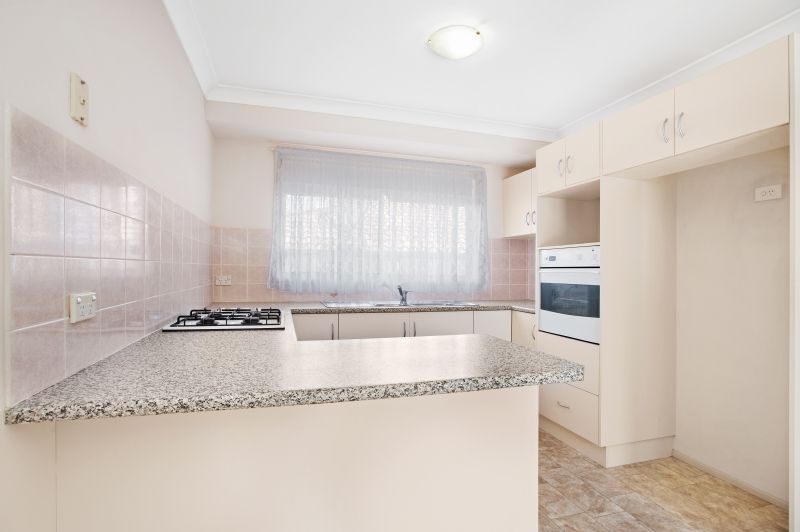 42 Lord Howe Drive, Ashtonfield, NSW 2323