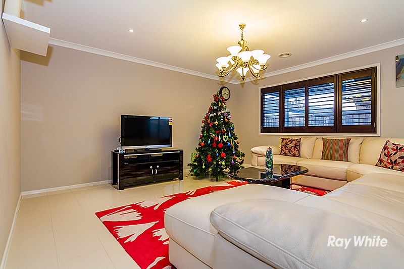 13 Livida Circuit, Lyndhurst, VIC 3975