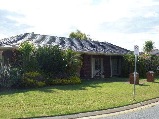 8 BEESTON Way, WEST LAKES, SA 5021