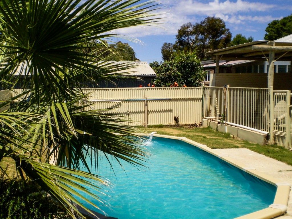 66 Railway Terrace East, Snowtown, SA 5520